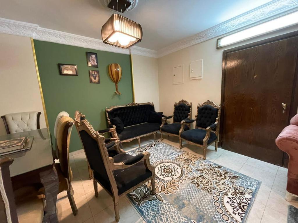 Cozy For Rent Long-term